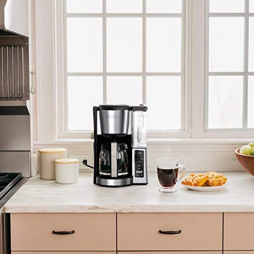 Ninja CE251 Programmable Brewer, With 12-cup Glass Carafe, Black And Stainless Steel Finish - Image 5